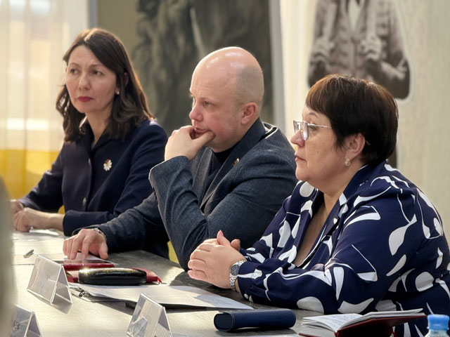 2 марта на площадке Центральной городской библиотеки имени С. А. Есенина было проведено заседание общественного совета Министерства труда и социальной защиты Рязанской области
