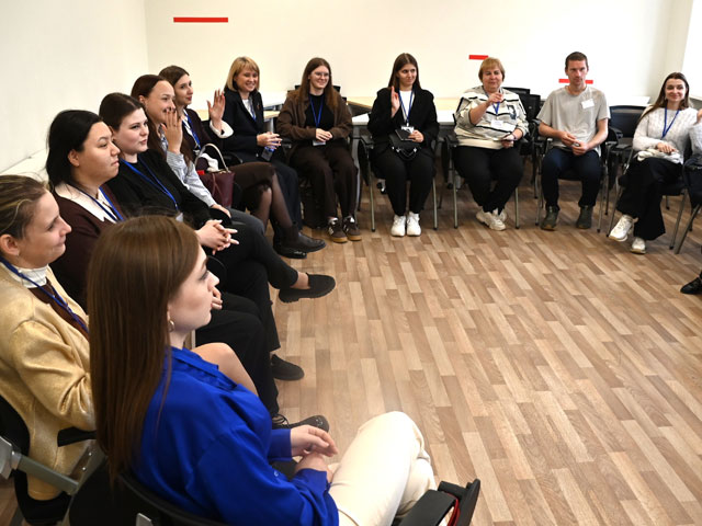В РИРО прошла встреча «Развивающая среда: пространство для профессионального роста» В РИРО прошла встреча «Развивающая среда: пространство для профессионального роста»
