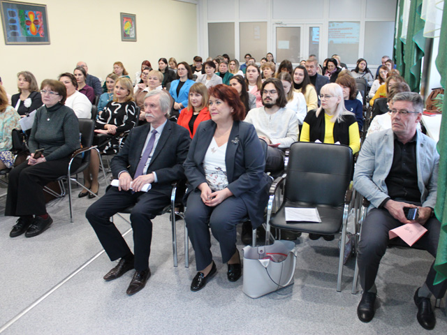 Региональная научно-практическая конференция «Актуальные вопросы формирования патриотичной личности в системе образования Рязанской области» Региональная научно-практическая конференция «Актуальные вопросы формирования патриотичной личности в системе образования Рязанской области»